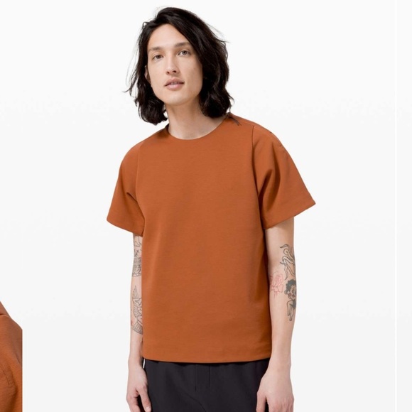 Lululemon Confluence Short Sleeve Crew *lululemon lab - Picture 1 of 12